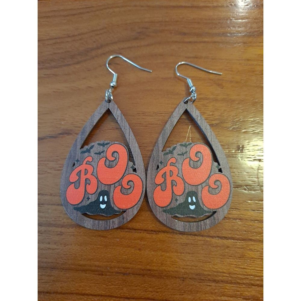 Halloween Wood Ghost BOO Teardrop Earrings New Not Worn